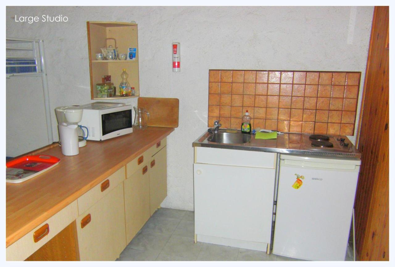 Maison St Georges Coursan Extérieur photo