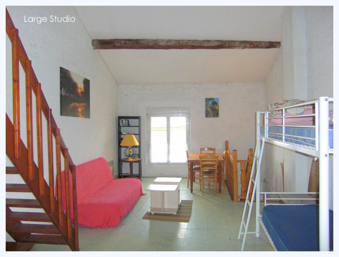 Maison St Georges Coursan Extérieur photo